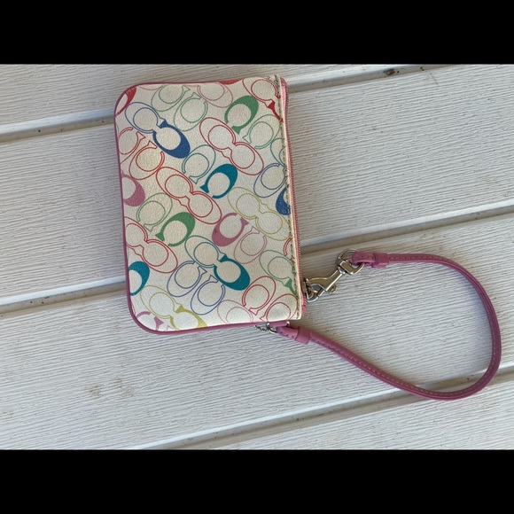 Coach wristlet - Picture 2 of 3